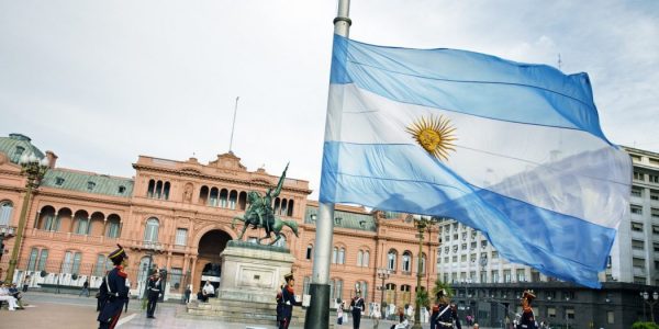 الهجرة الى الارجنتين والدول المعافاة من تأشيرة الدخول 