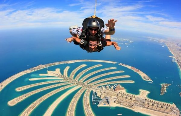 دبي حديقة معجزة أكبر حديقة للزهور في العالم