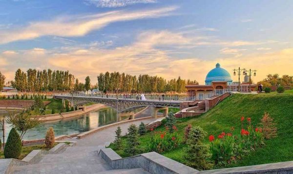 تكاليف السياحة في اوزباكستان