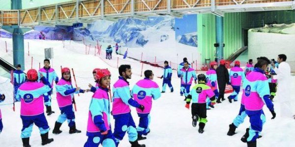 تعرف على مدينة الثلج في العثيم مول