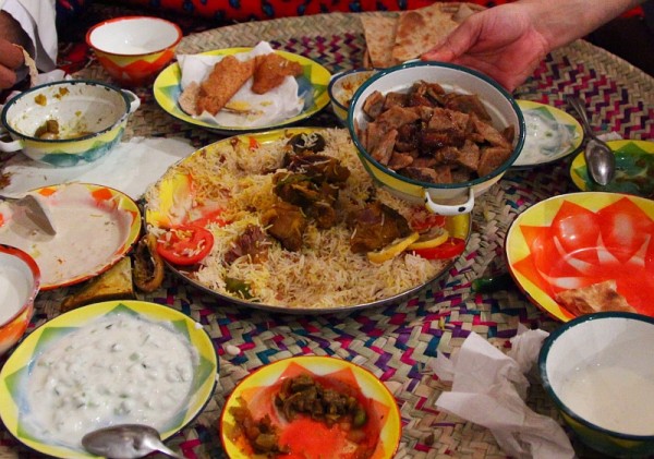 اوقات دوام مطعم القرية النجدية بالرياض