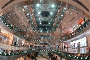 تعرف على محلات ومطاعم مجمع العرب