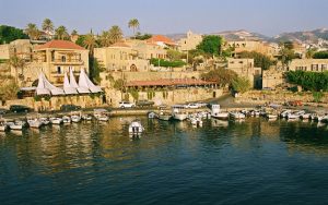 المنتجعات السياحية في جبيل
