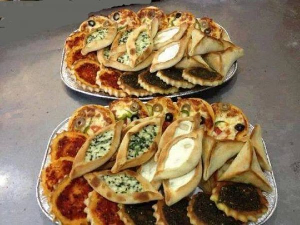 ما هو رقم مطعم فطاير بالاحساء؟