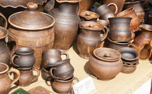 صناعة الفخار والأواني الفخارية