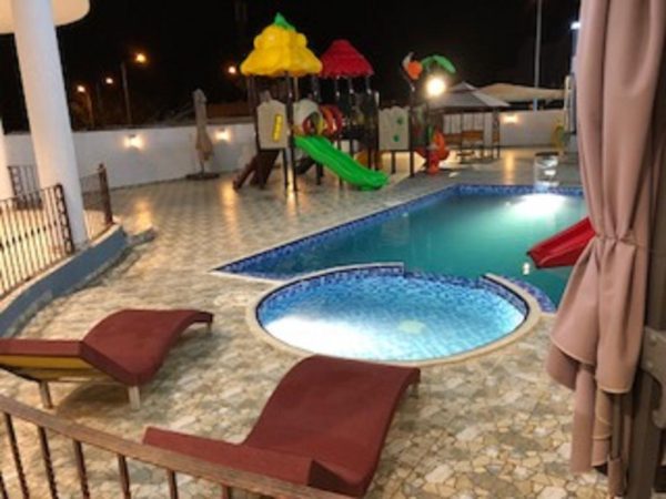 منتجع مراسينا حقل والأنشطة السياحية