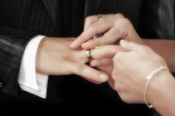 أهم الأوراق التي سيحتاجها القنصل من أجل إتمام الزواج من بيرو