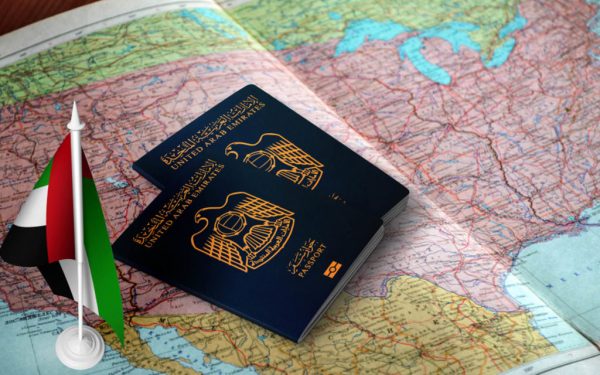 ما هي أنواع فيزا الإمارات المتحدة للمقيمين بالمملكة؟