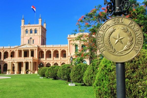 أهم شروط الحصول على إقامة العمل في الباراغواي