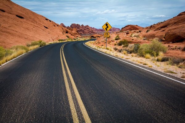 كم تبعد الباحة عن الطائف؟