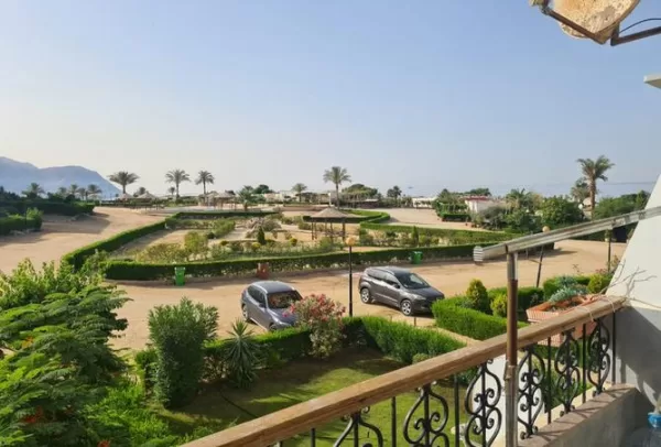 قرية الحجاز العين السخنة